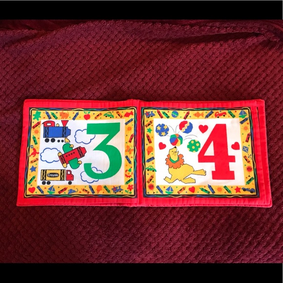 3/$10 Vintage Children’s Cloth Counting Book - Picture 4 of 7